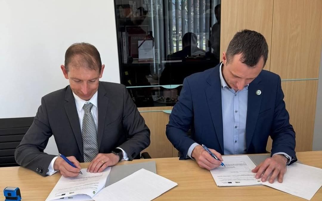 Podpis pogodbe za izvedbo projekta &ldquo;Nadgradnja čistilne naprave Stari trg&rdquo;